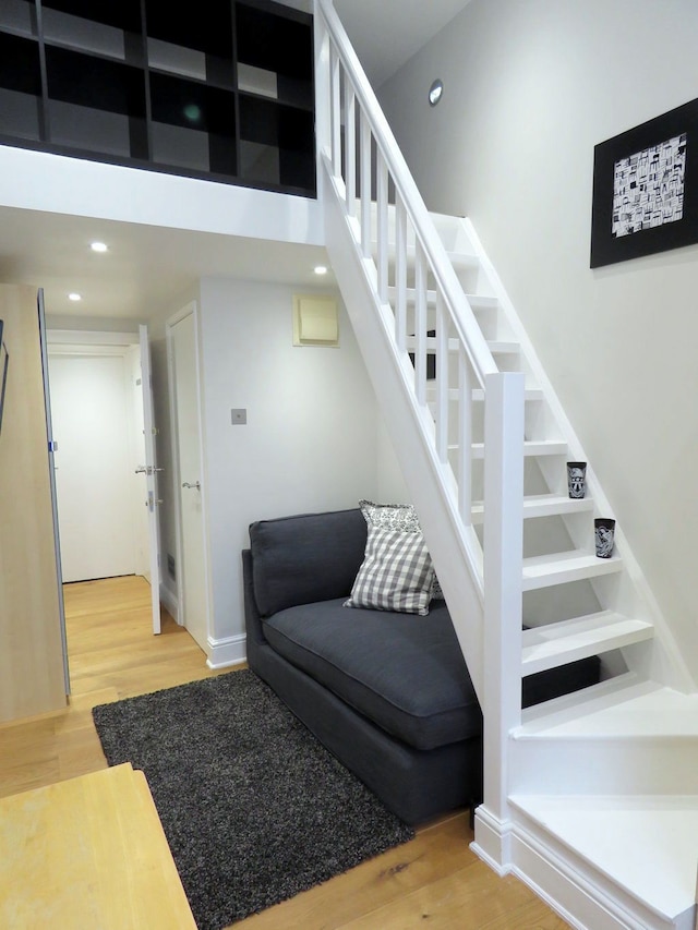 22 43 クランリカード ガーデンズ スタジオ