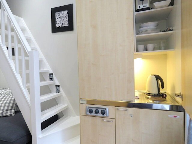 22 43 クランリカード ガーデンズ スタジオ