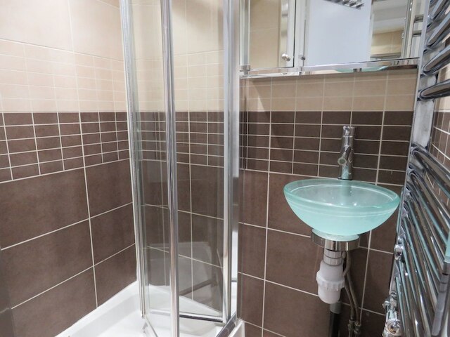 22 43 クランリカード ガーデンズ スタジオ