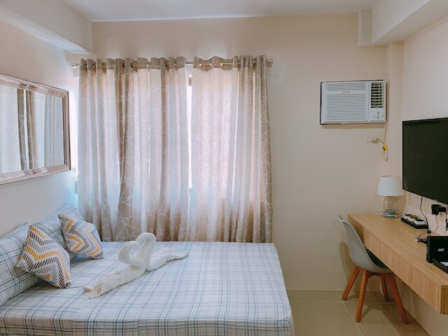 ザ パーシモン セブ バイ スリーピングポン