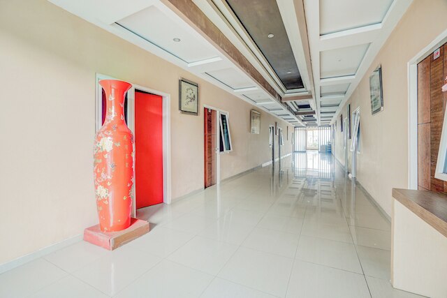 ホテル O シワランケルト ニア スラバヤ カーニバル