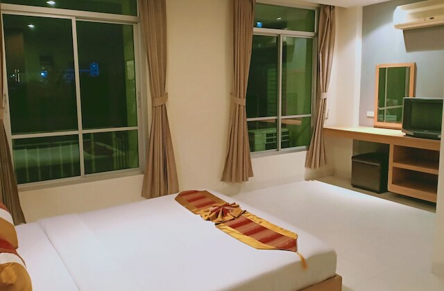 セナ ハウス パホンヨーティン 30