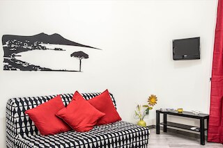 サン コスモズ フラット ナポリ センター