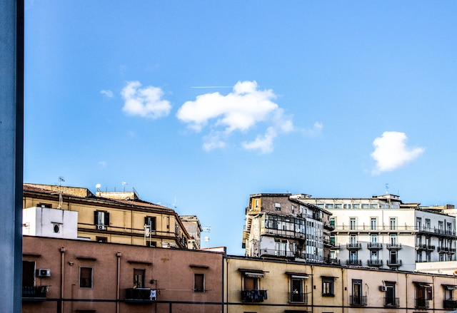 サン コスモズ フラット ナポリ センター