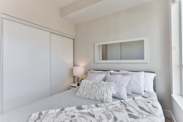 クイックステイ - ビューティフル トロント コンド シティ ビューズ