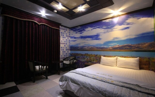 パラゴン モーテル