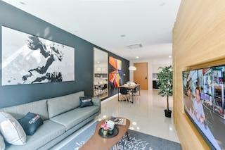 スアサナ スイーツ、サブホーム