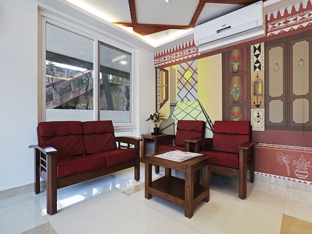 トリーボ アクシャヤ ブル テンプル