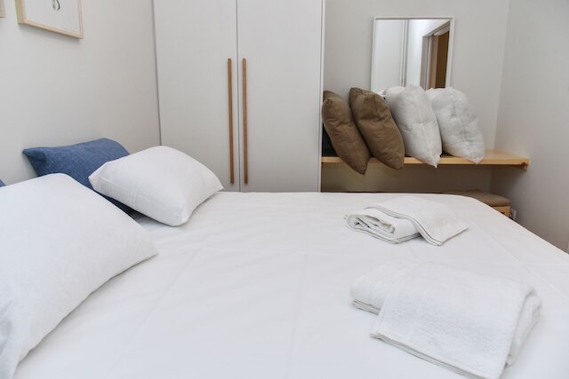 モダン アパートメント アット エクサルキア 1 ベッド 2 パース