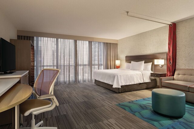 ホーム2 スイーツ バイ ヒルトン シカゴ リバー ノース