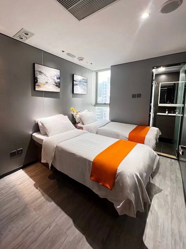 O ホテル (奥斯酒店)