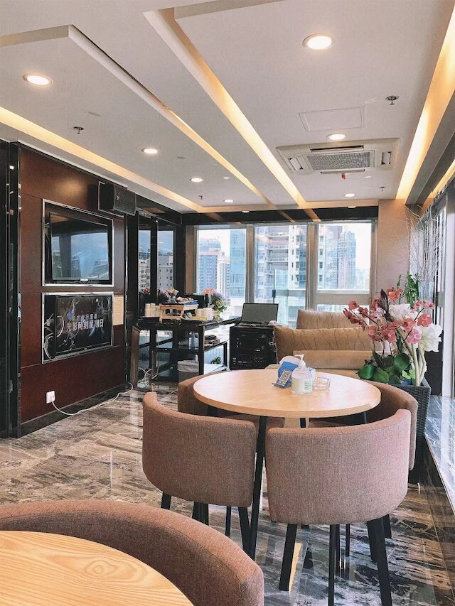 O ホテル (奥斯酒店)