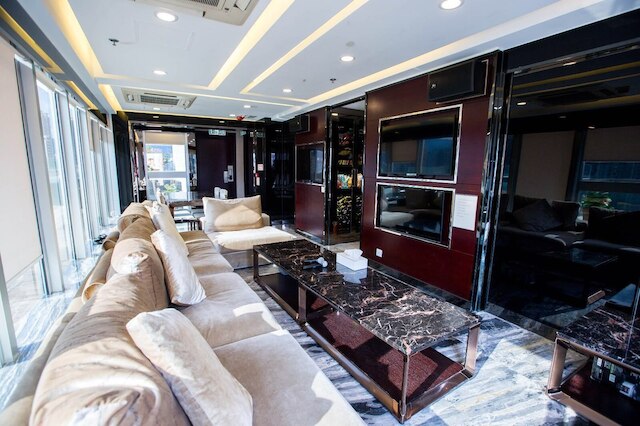 O ホテル (奥斯酒店)