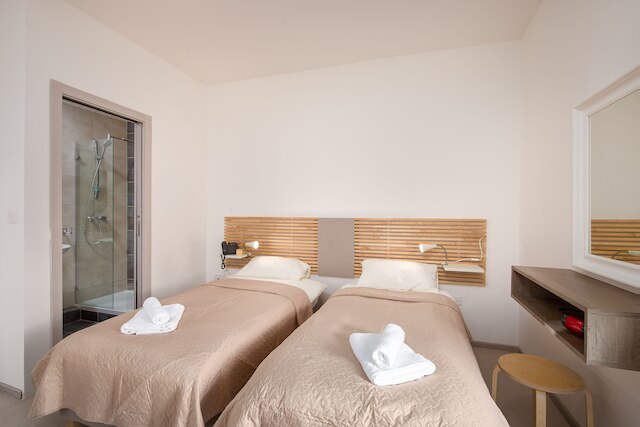 アイランド ゲストハウス