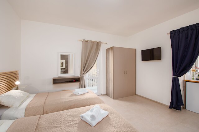 アイランド ゲストハウス