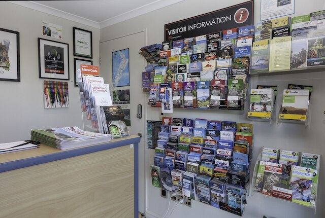 カウリ モーテル