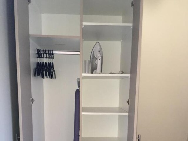 カウリ モーテル