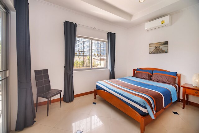 ヴィラ ボス ニア ザ ビーチ オブ ジョムティエン