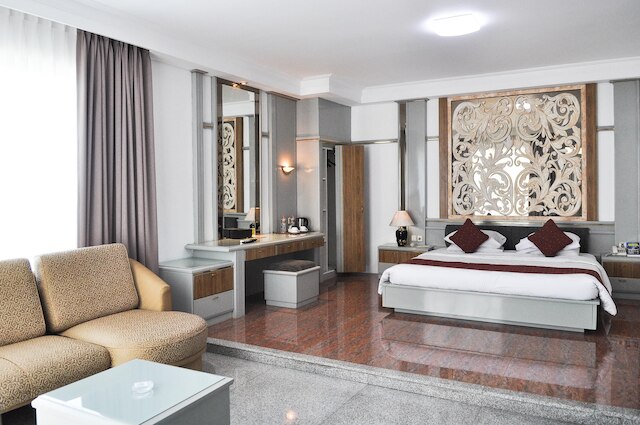 ホテル ニュー プリ ガーデン バンダラ セマラン