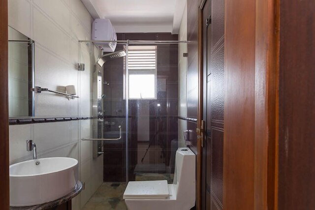 アカラ アパートメンツ - W.A シルバ Mw