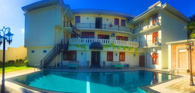 フォーエバー シティ ホテル