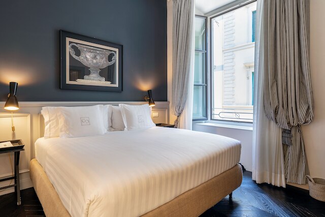 コルテ カルツァイオーリ エレガント スイーツ