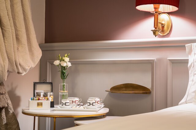 コルテ カルツァイオーリ エレガント スイーツ