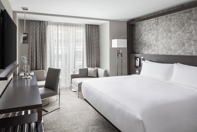 エンビュー、オートグラフコレクション