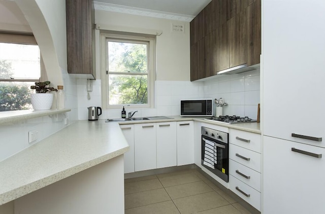 ブライト ビーチサイド カールーイス アパートメント