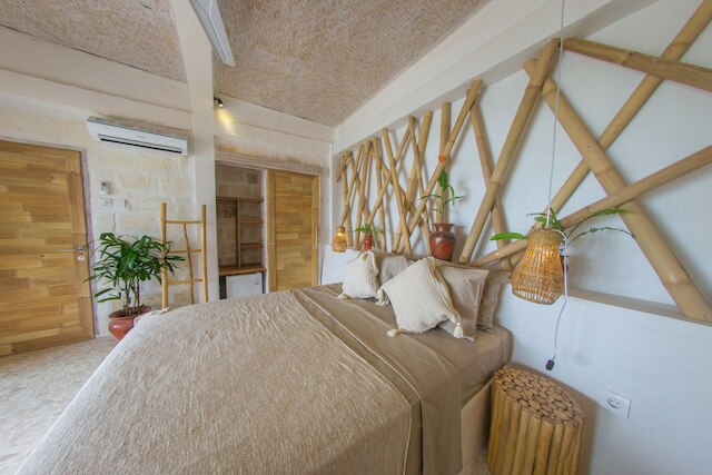 ル クリフ バリ