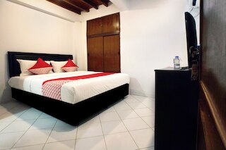 OYO 146 メンテン レジデンス ニア ケメンテリアン ペレンチャナアン ペンバングナン ナショナル/バダン ペレンチャナアン ペンバングナン ナショナル (ケメンテリアン PPN/バッペナス)