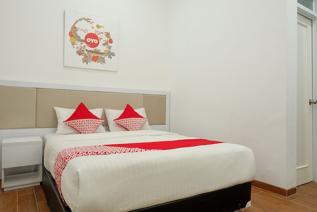 ロイヤル ホーミー シャリア