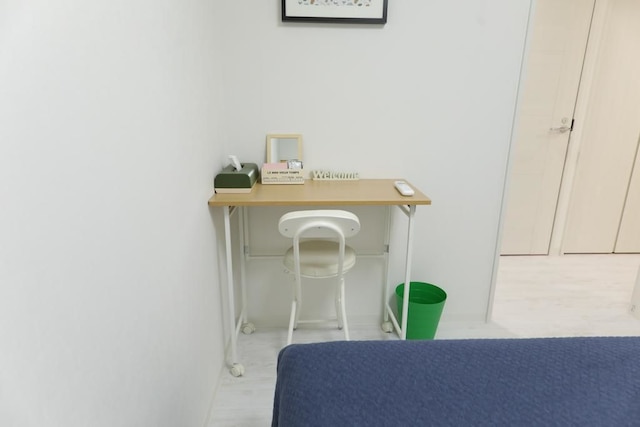 サン・システム肥後橋ビル (197-2)