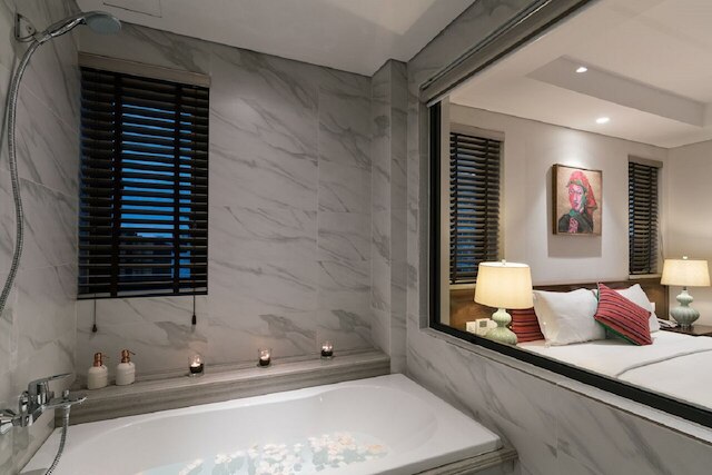 オウ ラック レジェンド ホテル