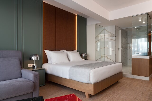 エリア エルム アテネ ホテル