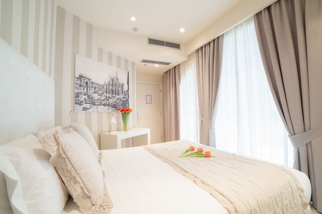 ルームズ ミラノ ドゥオモ