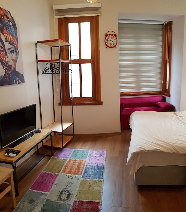 リンデン ハウジーズ アパートメンツ