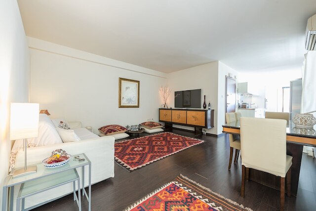 ALC ブレステイキング ビュー オブ ザ アクロポリス