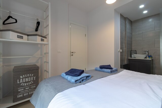 フル オプション 9 ピープル セントラル ロケーション