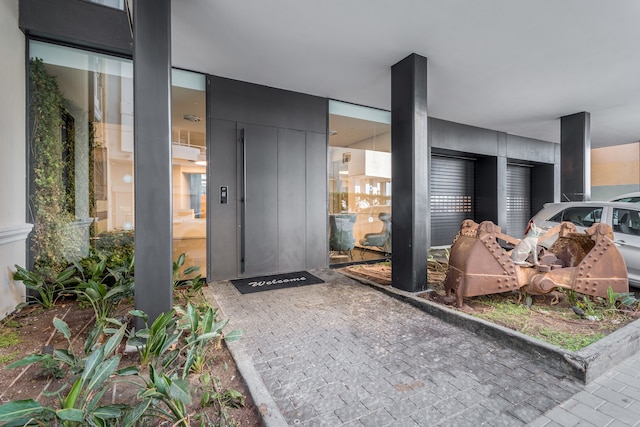 フロント オブ ビーチ - トランペルダー ストリート