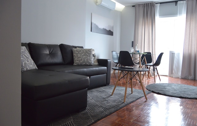 グレイ アパートメントバイ JC