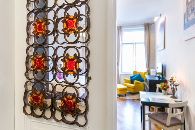 ザ オールド タウン スクエア & パジージュスカー アパートメンツ