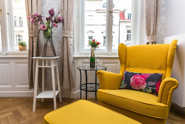 ザ オールド タウン スクエア & パジージュスカー アパートメンツ