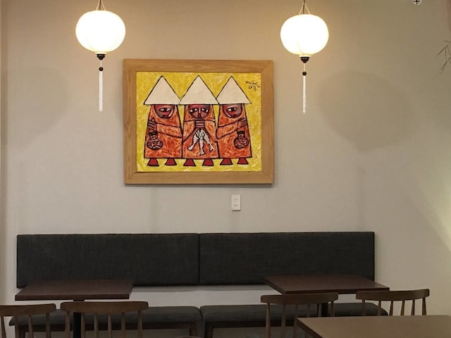 バックホーム ホテル