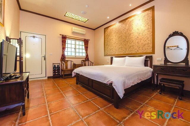 ツーリスト ホーム B&B