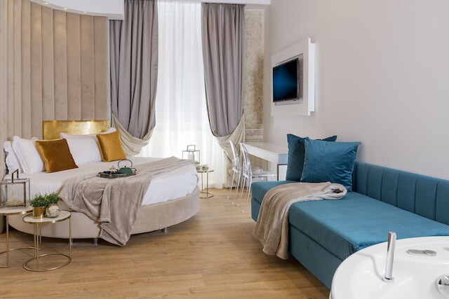 ナヴォナ スタイル