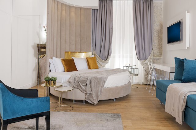 ナヴォナ スタイル