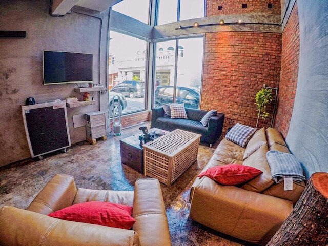 ルーム トゥ ザ サード ホームステイ