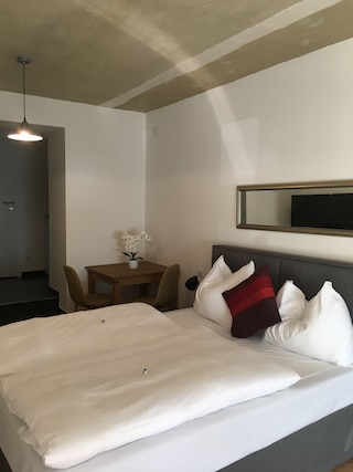 ストック エクスチェンジ アパートメント