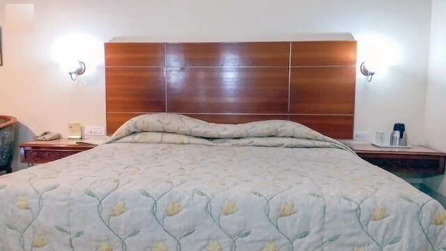 ウッドランズ ホテル